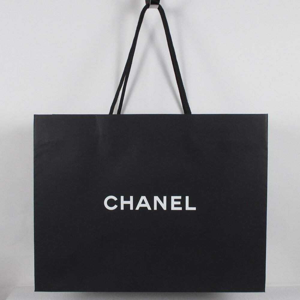 Chanel 5 Gift Bag Bundle View 4